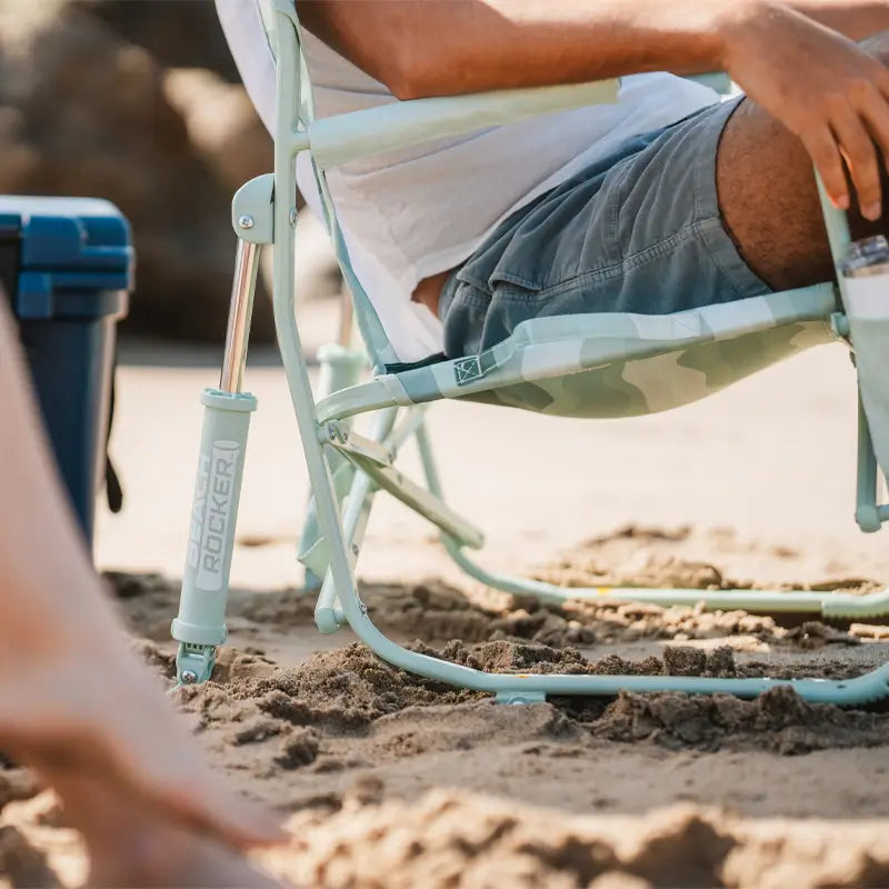 Luxury Camp Beach Rocker - Choice 712 - Freestyle Rocker Portable Outdoor Folding Chair Detail
