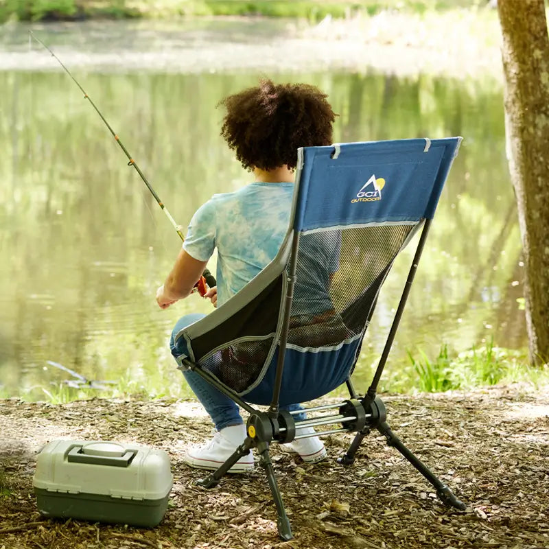 Patented Spring-Action ComPack Rocker - Choice 980 - Heavy-Duty Kickback Rocker with Beverage Holder Detail