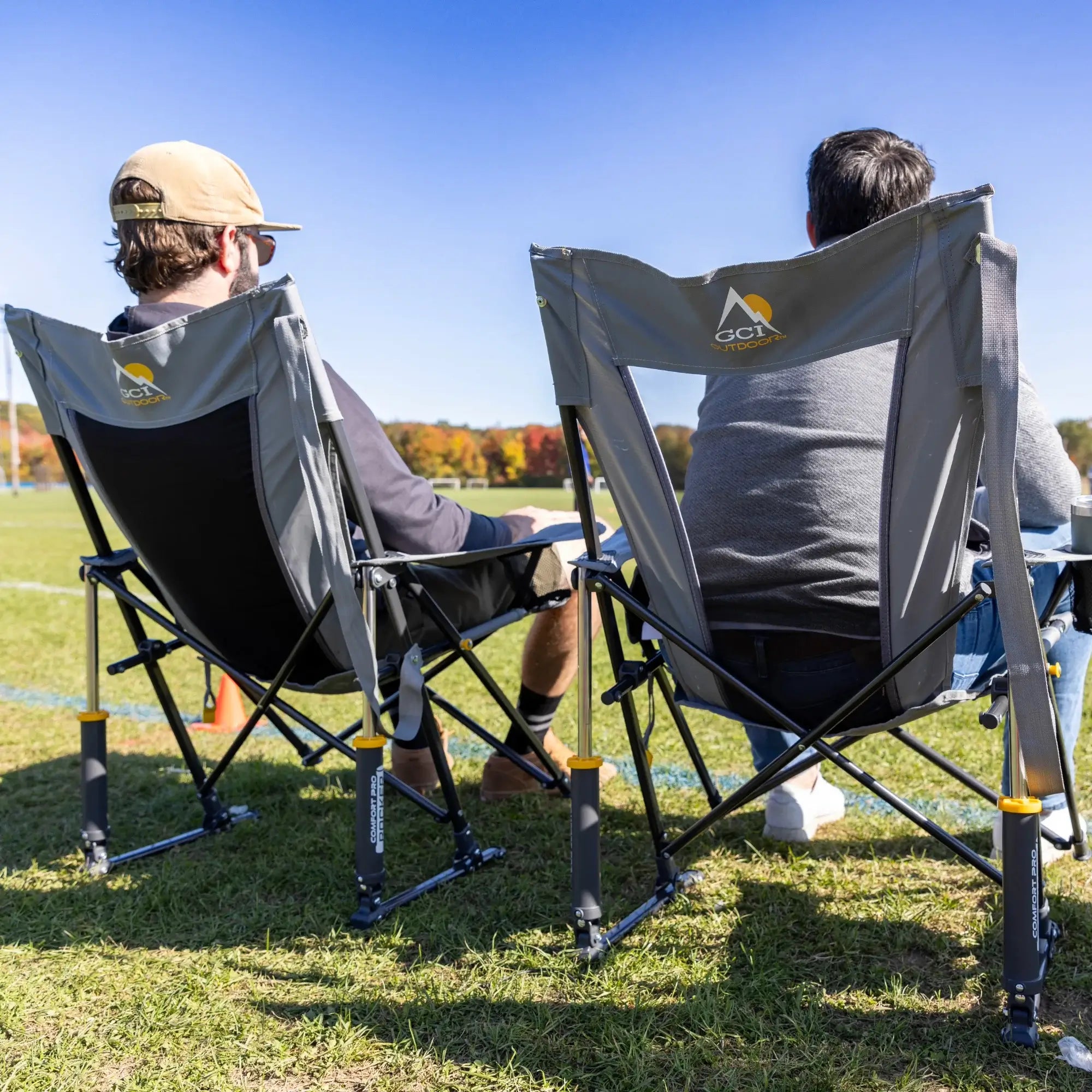 Smooth Motion Comfort Pro Rocker - Choice 375 - Heavy-Duty Kickback Rocker with Beverage Holder Detail